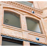 Siatki zabezpieczające dla kotów na okno montaż Bez Wiercenia Warszawa