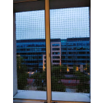 Siatka wzmocniona dla kota na okno Bezinwazyjny montaż Warszawa