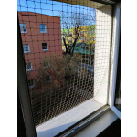 Siatka dla kota na okno z montażem Warszawa