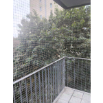 Siatka na balkon dla kota z montażem