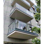 Montaż siatki na balkon dla kota bez wiercenia