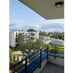 Założenie siatek przed ptakami na balkon bez wiercenia
