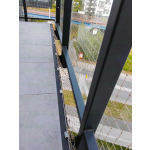 Siatki zabezpieczające dla kotów na balkon