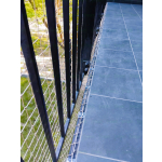 Wzmocniona siatka ochronna bezinwazyjny montaż