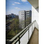 Siatka niewidoczna na balkon przeciw ptakom i gołębiom montaż Warszawa