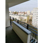 Siatki przeciw ptakom i gołębiom montaż Warszawa